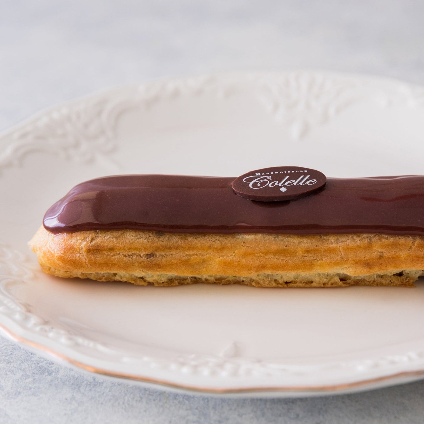 Chocolate Eclair, Individual